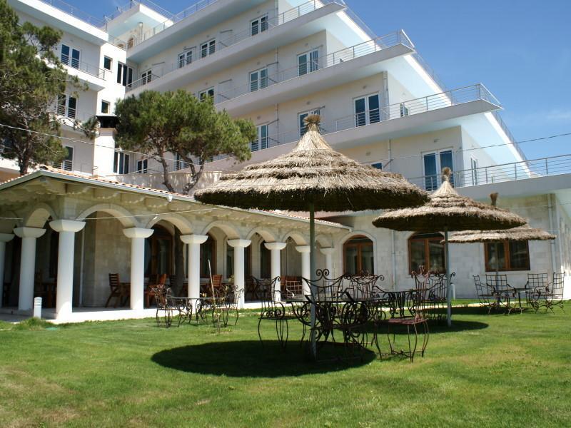Europa Grand Hotel 4*