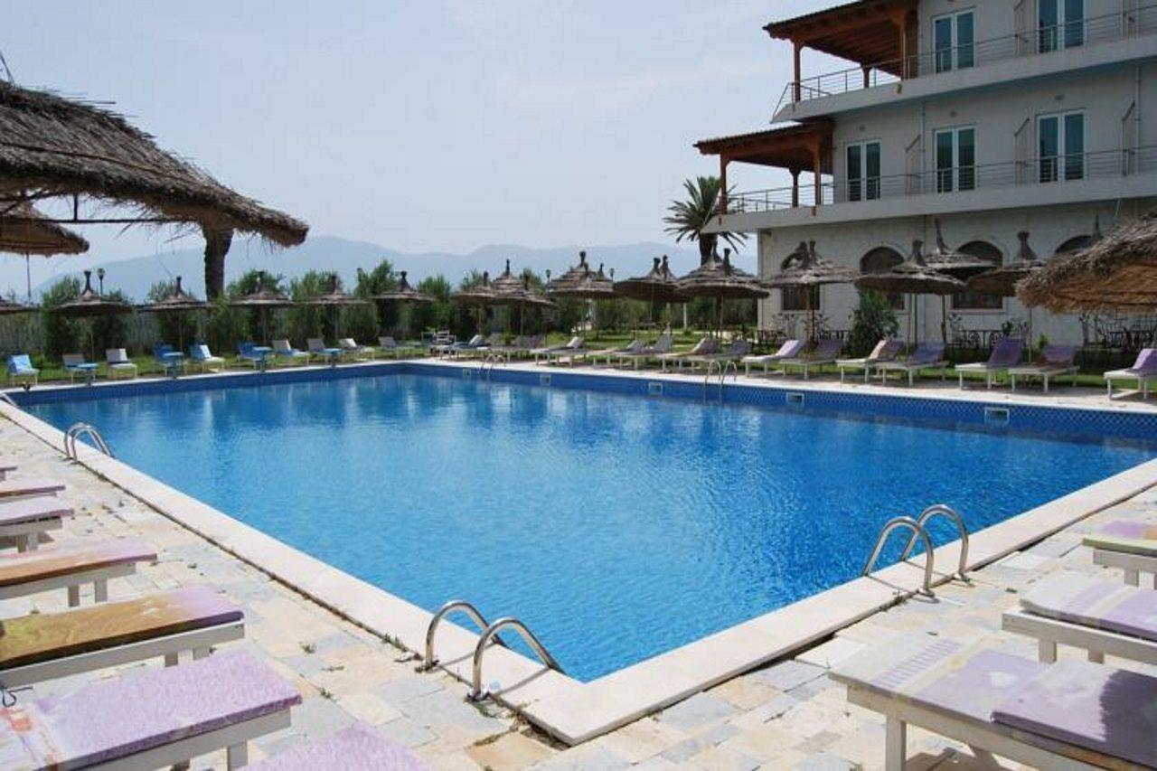 Hotel Europa Grand 4*